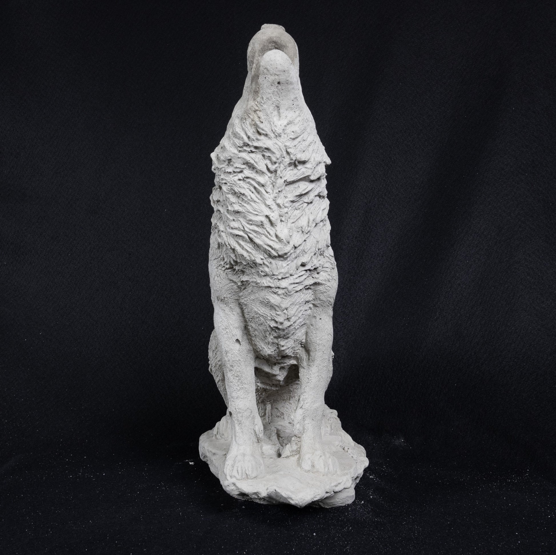 Howling Wolf