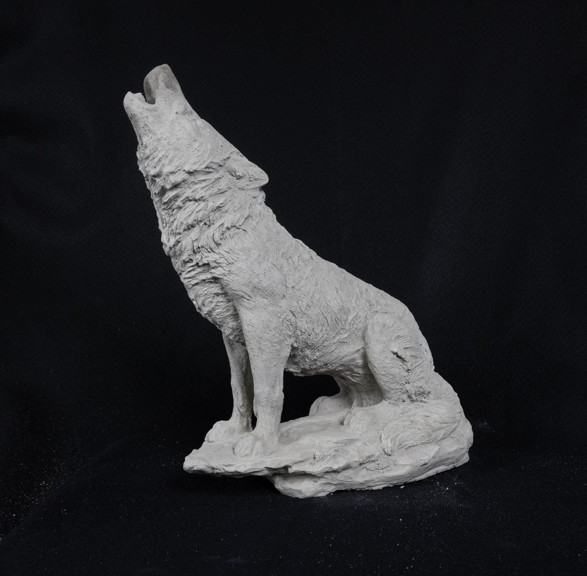 Howling Wolf