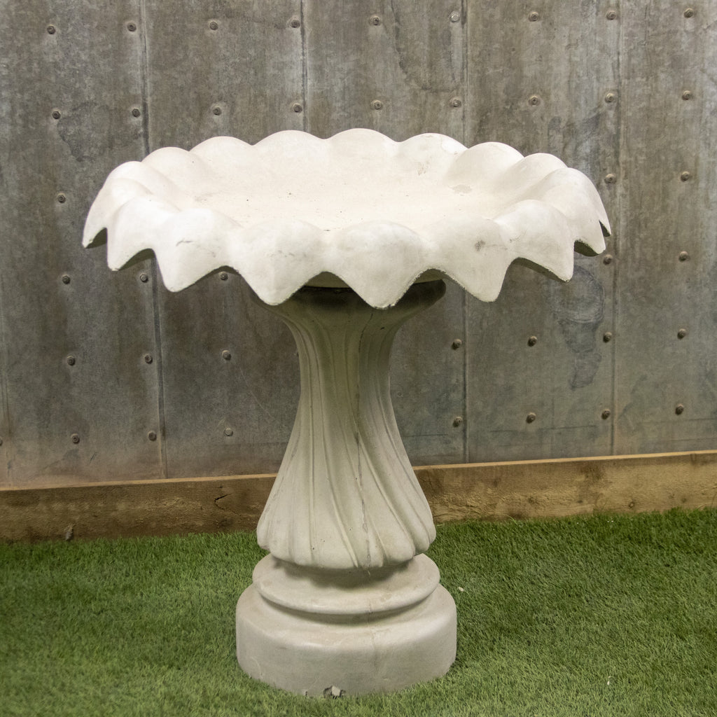 Bird Bath 33"